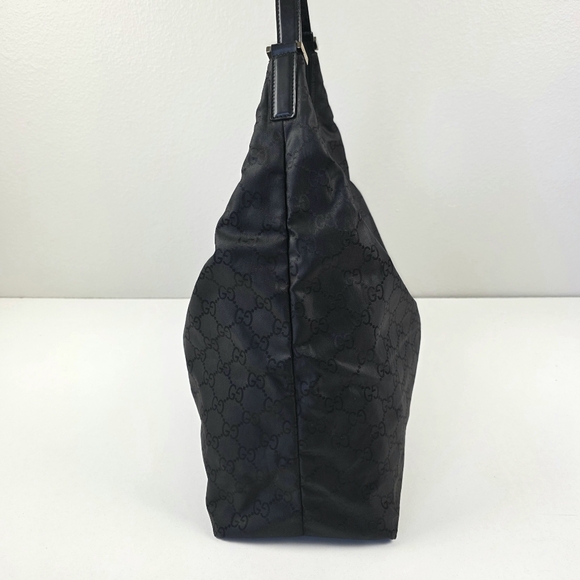 Gucci Monogram Nylon Oversized Hobo Travel Black Women's Rare Vintage - Picture 3 of 16